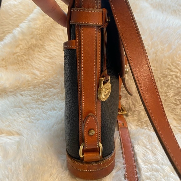 Vintage Dooney & Bourke Calvary Spectator Pebbled Leather Crossbody Bag - Picture 8 of 16